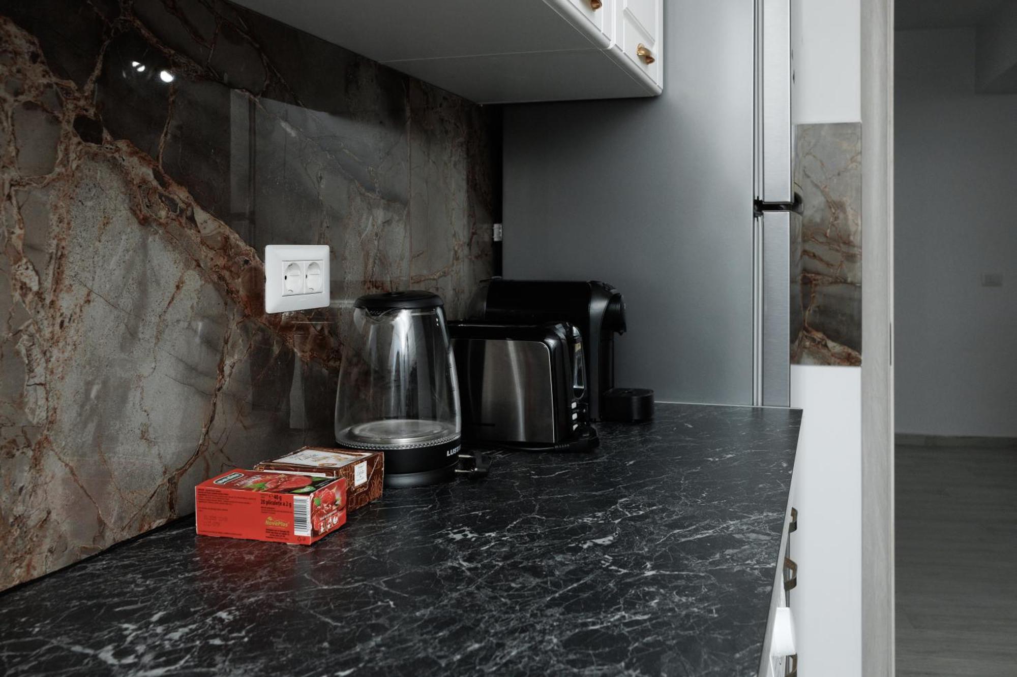 Exclusive Ultracentral Apartments And Studios #Enescu#Universitatii#Suceava Luaran gambar